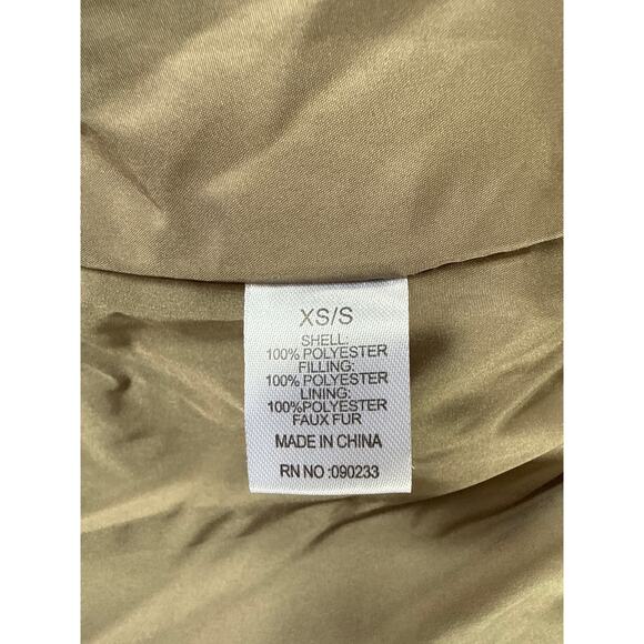 PacSun x Playboy Women’s Sherpa Cropped Zip Front Jacket XS/Small Tan - Picture 8 of 8